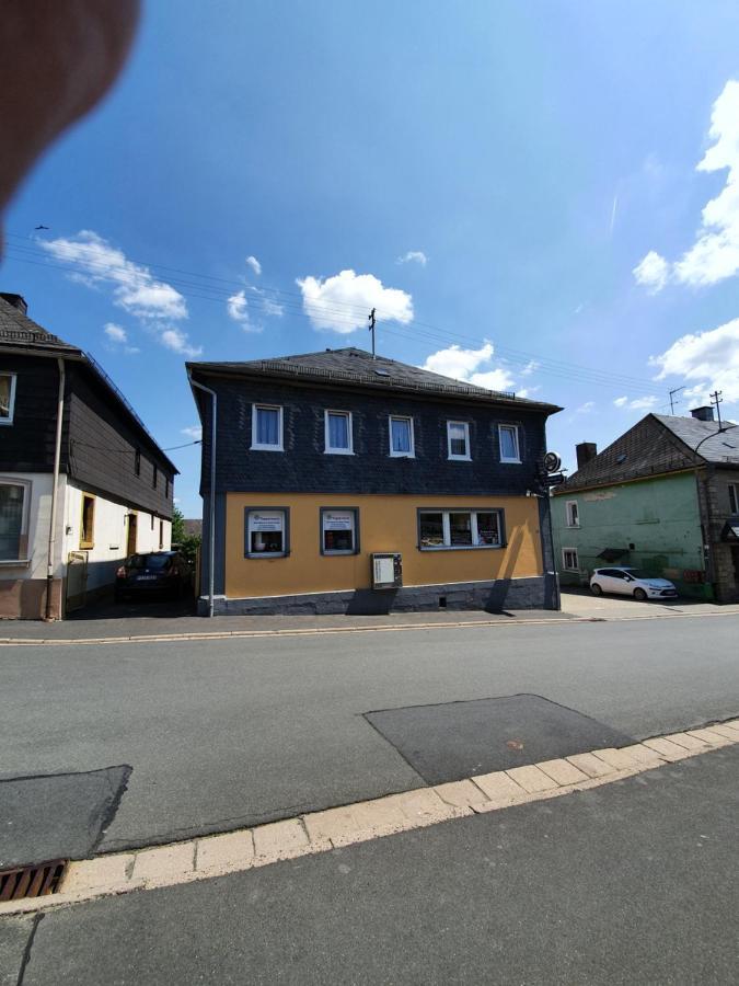Gaestehaus Weisses Lamm - Monteurzimmer Nordhalben Exterior photo